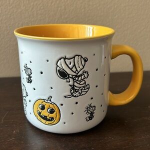 PEANUTS  21 oz  Coffee Mug  Halloween Mummy Snoopy Jackolantern NEW